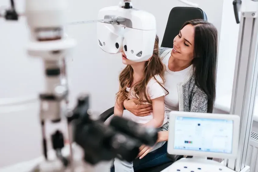 CHILD EYE TEST