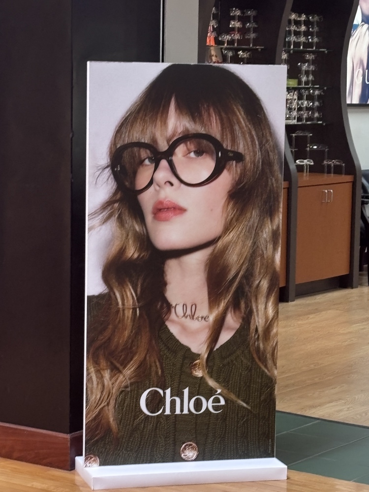 Discover the sophisticated elegance of Carolina Herrera eyewear at Quality Eyecare. Browse exquisite frames with unique details, available now in Sugarloaf Mall for our clients in Lawrenceville and Lawrencevile